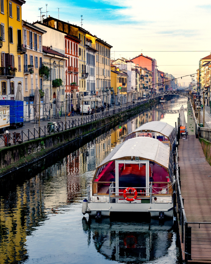 I Navigli Di Milano, Navigazione, Aperitivo E Guida